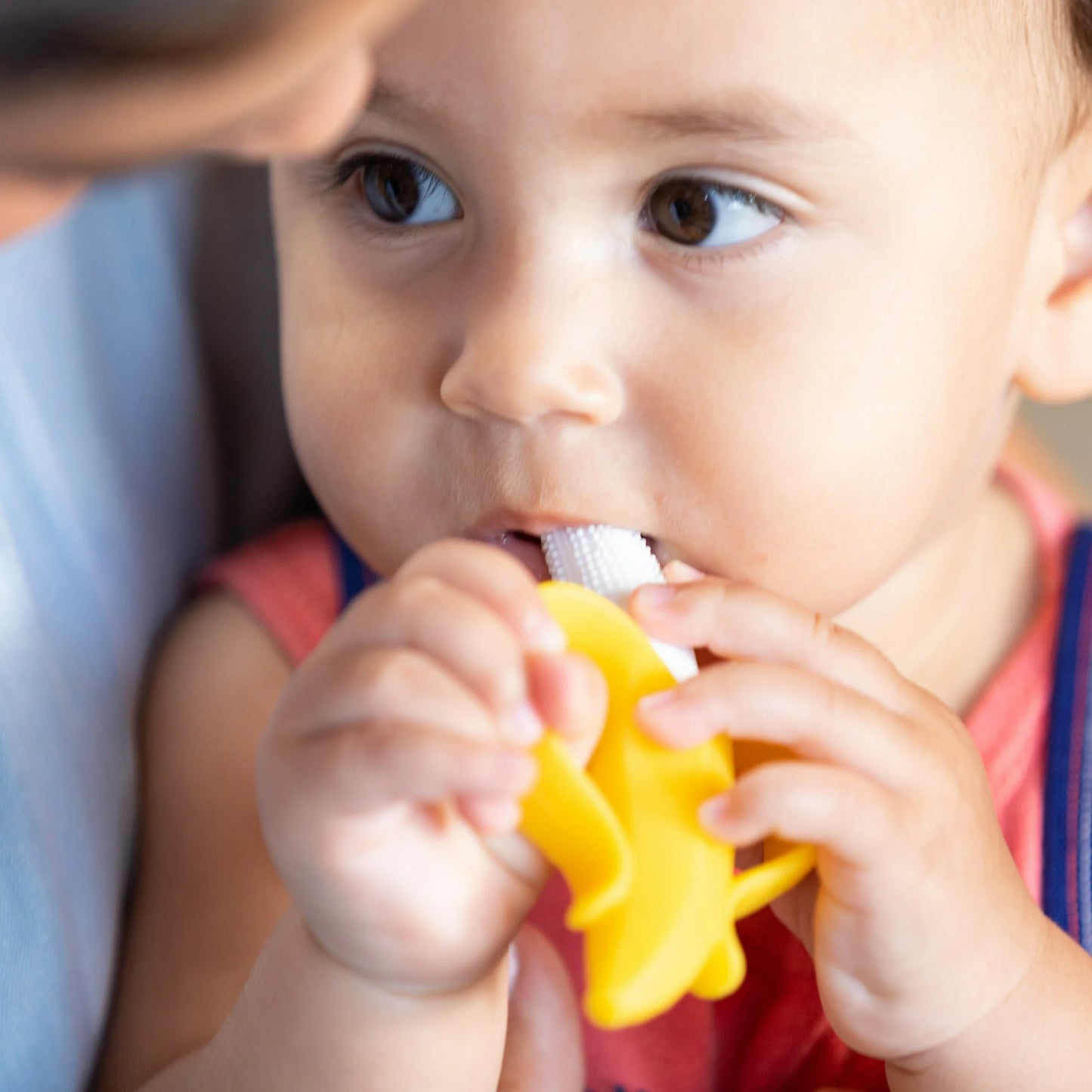 Cepillo de dientes masajeador Nuby Banana para bebé